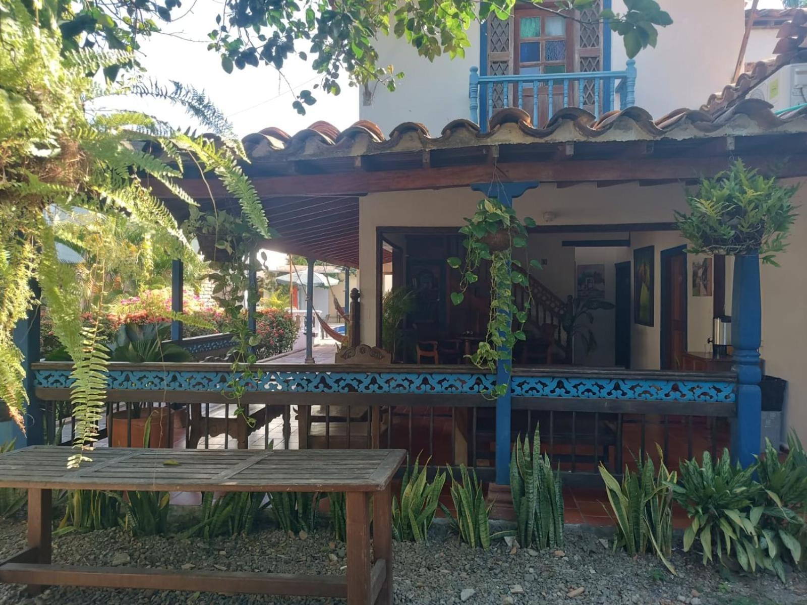 Hotel Y Restaurante Bienmesabe Santa Fe de Antioquia Exterior photo