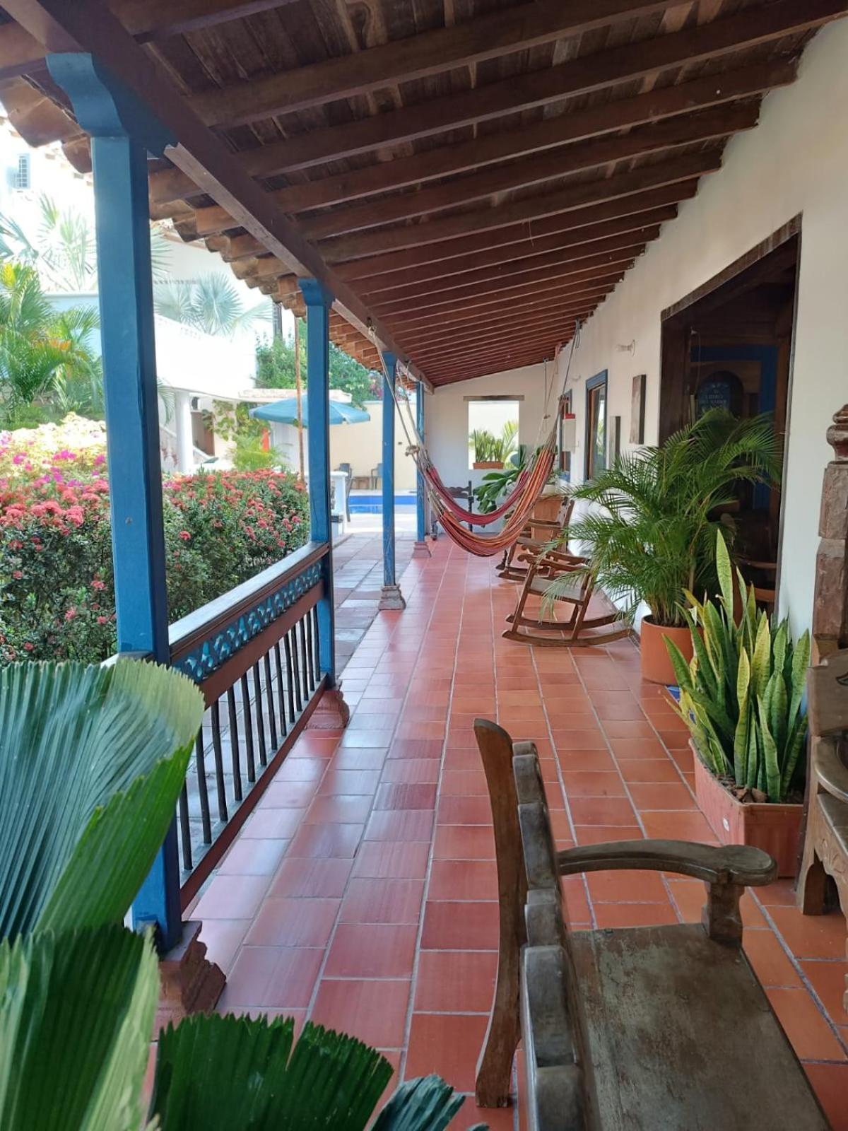Hotel Y Restaurante Bienmesabe Santa Fe de Antioquia Exterior photo